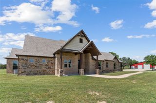 377 Russell Lane, Weatherford, TX 76087