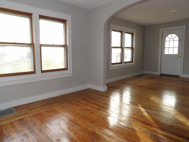 34 Stratton Road, Rutland City, VT 05701