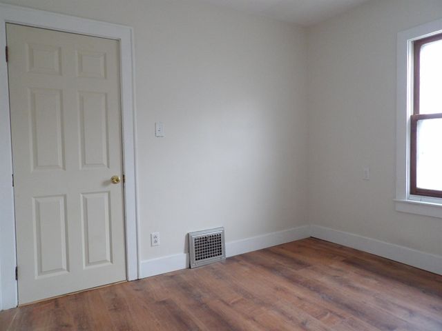 34 Stratton Road, Rutland City, VT 05701