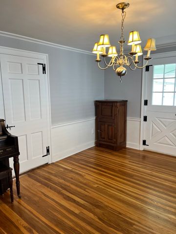 412 Arnold St, New Bedford, MA 02740