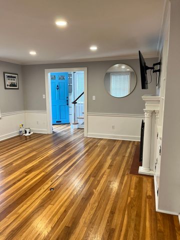 412 Arnold St, New Bedford, MA 02740