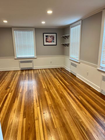 412 Arnold St, New Bedford, MA 02740