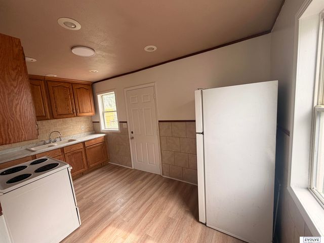 4317 Pratt Street, Omaha, NE 68111