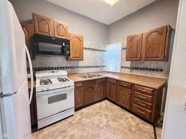 8724 Shelby Street, Indianapolis, IN 46227