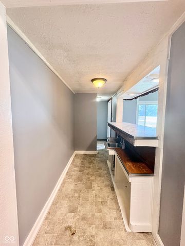 8724 Shelby Street, Indianapolis, IN 46227