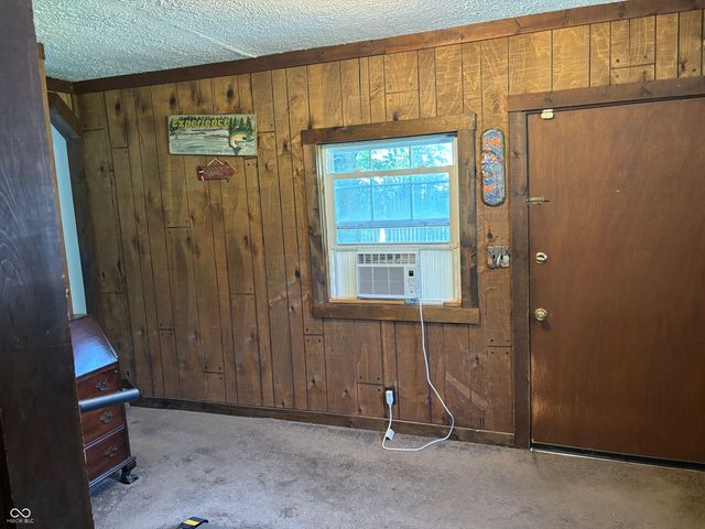 8724 Shelby Street, Indianapolis, IN 46227