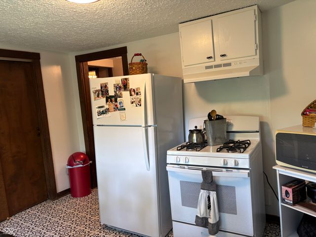 8724 Shelby Street, Indianapolis, IN 46227