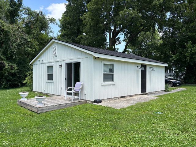 8724 Shelby Street, Indianapolis, IN 46227
