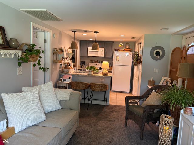 8724 Shelby Street, Indianapolis, IN 46227