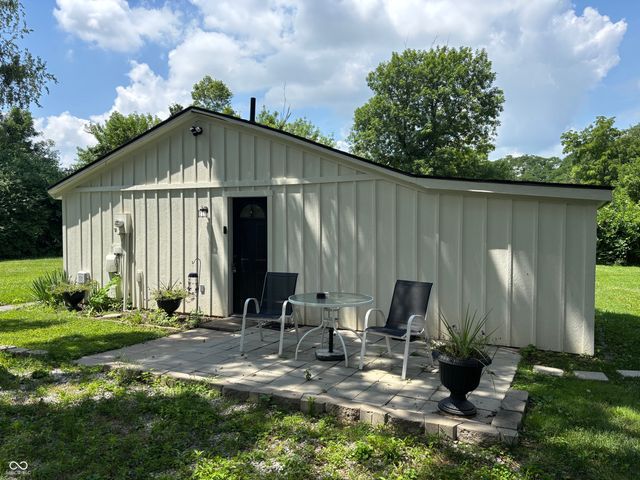 8724 Shelby Street, Indianapolis, IN 46227