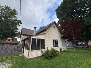 8724 Shelby Street, Indianapolis, IN 46227