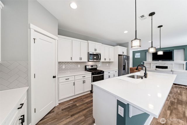 19010 133rd Street Ct E, Bonney Lake, WA 98391