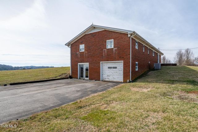 6421 Old Russellville Pike, Russellville, TN 37860