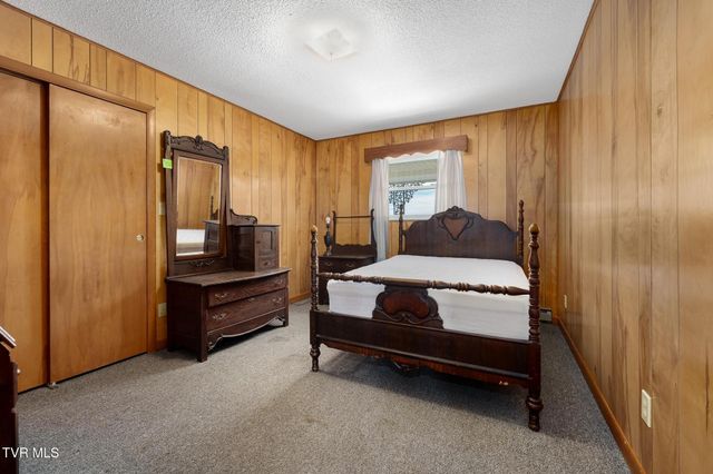 6421 Old Russellville Pike, Russellville, TN 37860