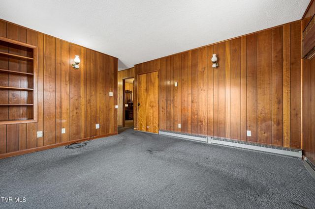 6421 Old Russellville Pike, Russellville, TN 37860