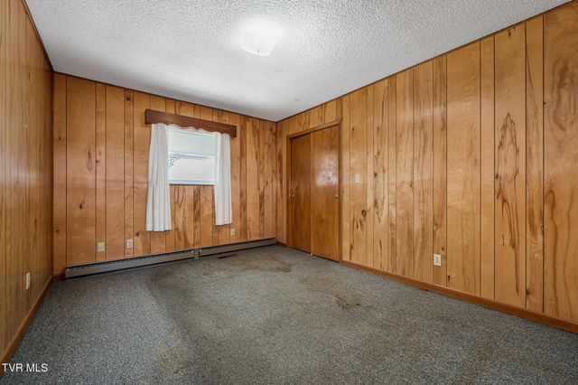 6421 Old Russellville Pike, Russellville, TN 37860