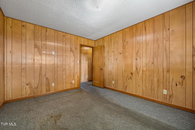 6421 Old Russellville Pike, Russellville, TN 37860