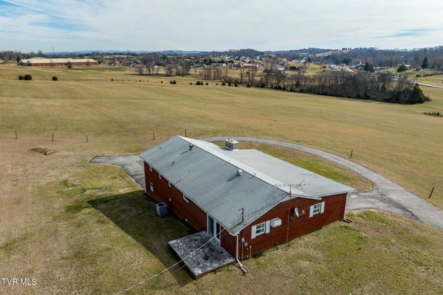 6421 Old Russellville Pike, Russellville, TN 37860