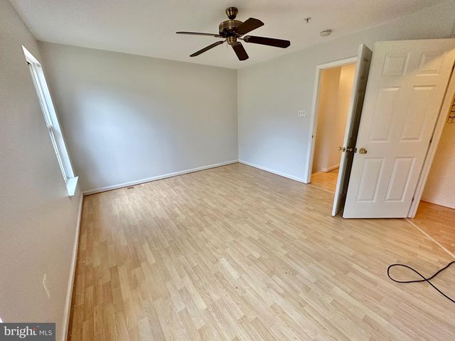 8855 PAPILLON DR, Ellicott City, MD 21043