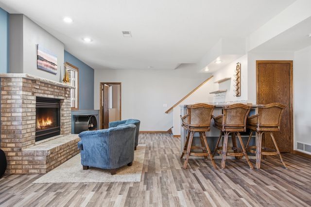 19331 Baldwin Street NW, Elk River, MN 55330