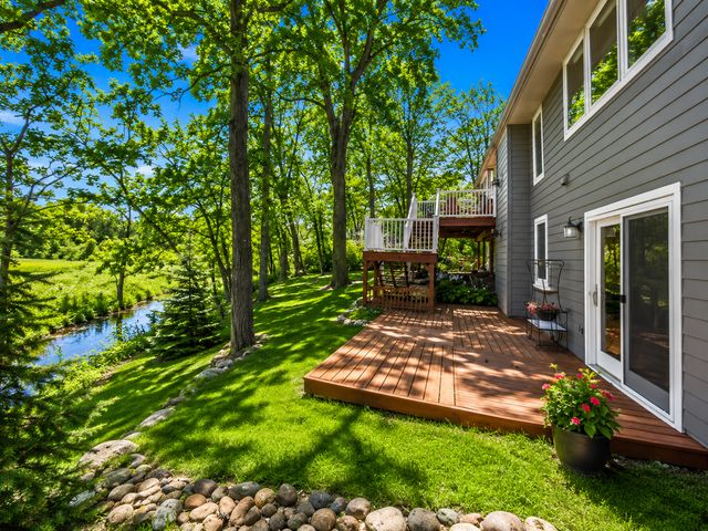 19331 Baldwin Street NW, Elk River, MN 55330