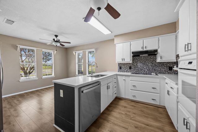 2263 Fm 2453, Royse City, TX 75189