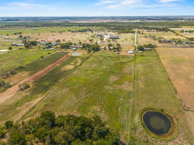 2263 Fm 2453, Royse City, TX 75189
