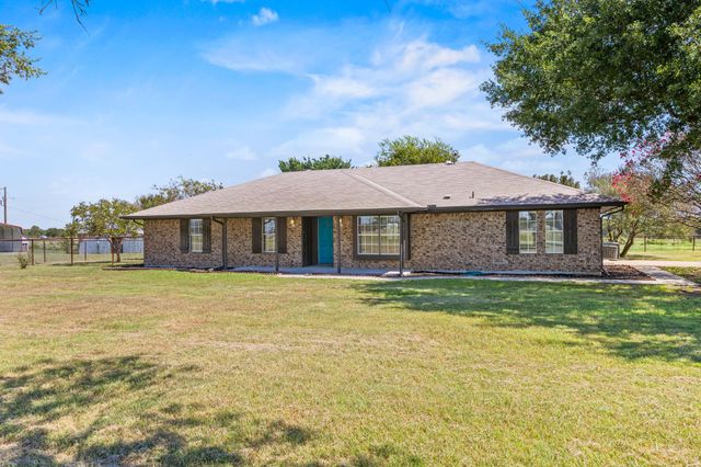 2263 Fm 2453, Royse City, TX 75189