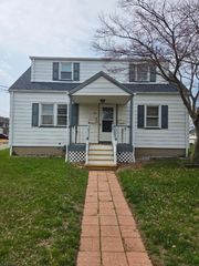 83 Daniel St, Woodbridge Twp., NJ 07064