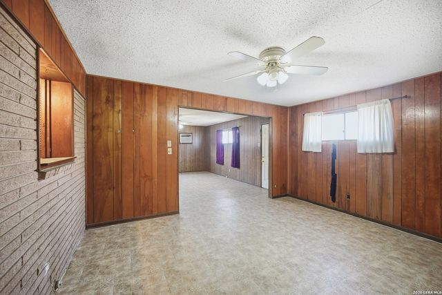 1619 Kendalia, San Antonio, TX 78224