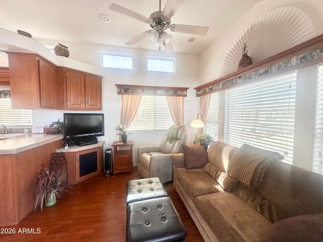 111 S GREENFIELD Road 550, Mesa, AZ 85206