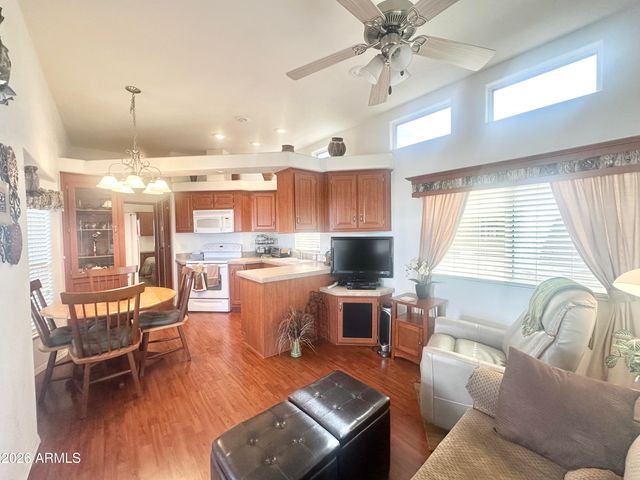 111 S GREENFIELD Road 550, Mesa, AZ 85206