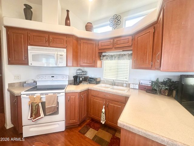 111 S GREENFIELD Road 550, Mesa, AZ 85206