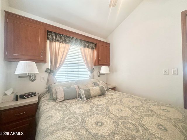 111 S GREENFIELD Road 550, Mesa, AZ 85206