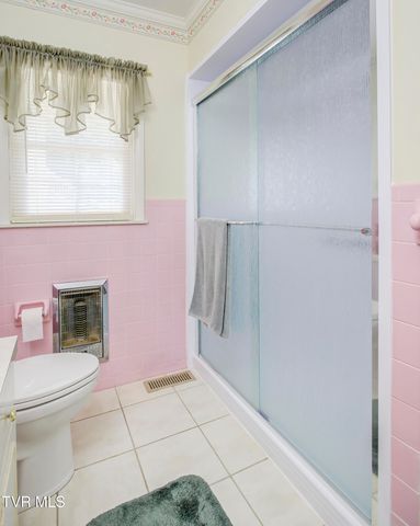 2503 Indian Ridge Road, Johnson City, TN 37604