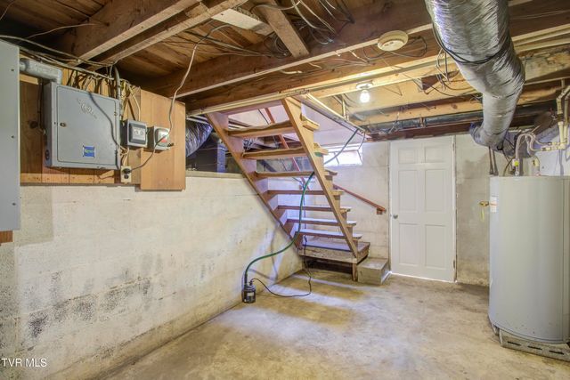 2503 Indian Ridge Road, Johnson City, TN 37604