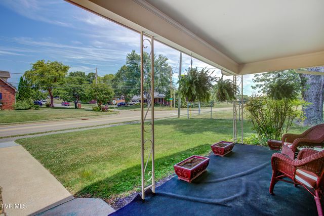 2503 Indian Ridge Road, Johnson City, TN 37604