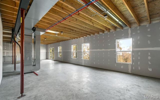 28502 Shallow Water Road, Warrenton, MO 63383