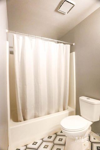 1120 SW 14th Ave, Ontario, OR 97914
