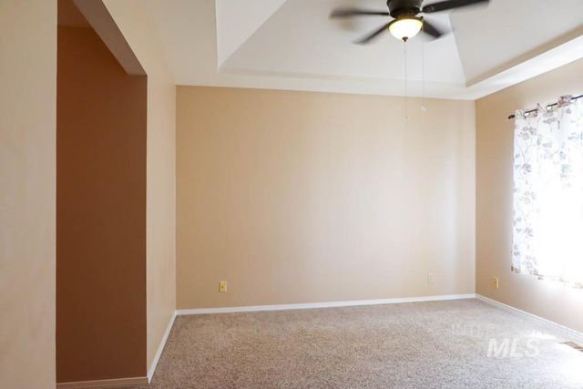 1120 SW 14th Ave, Ontario, OR 97914