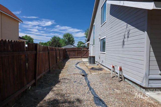 1120 SW 14th Ave, Ontario, OR 97914