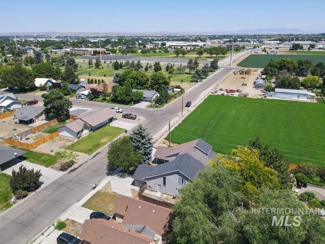 1120 SW 14th Ave, Ontario, OR 97914