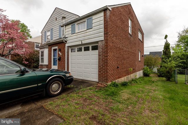 1414 SUNSET DR, Pottstown, PA 19464