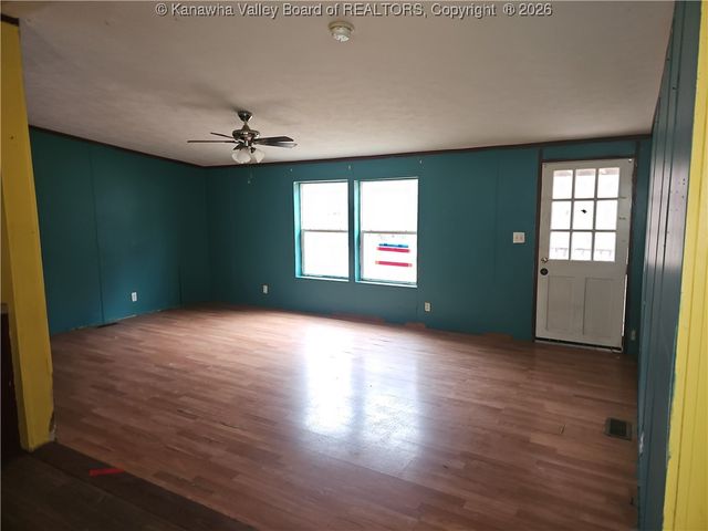 2165 Martins Branch Road, Charleston, WV 25312