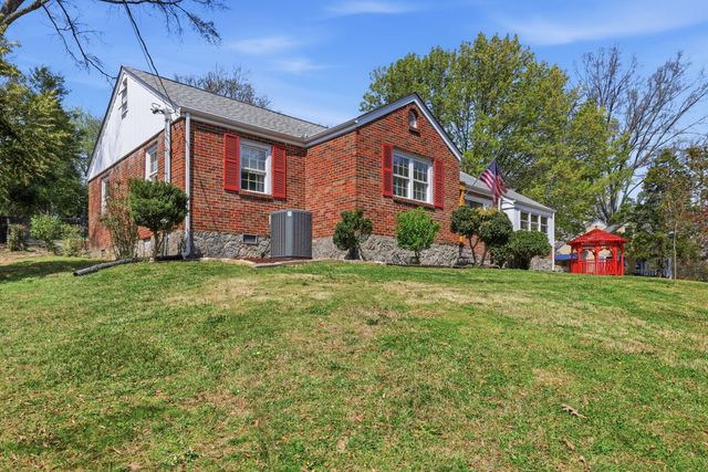 719 Belvoir Avenue, East Ridge, TN 37412