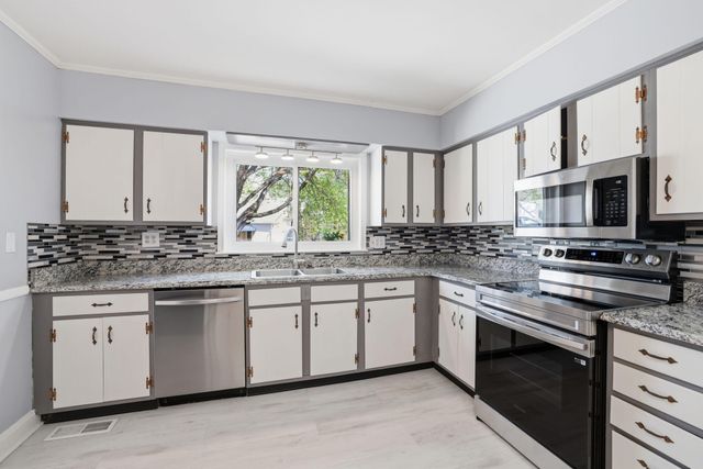 719 Belvoir Avenue, East Ridge, TN 37412