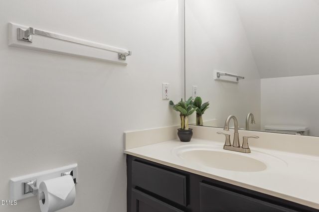 9 Tarrywood Court, Durham, NC 27703