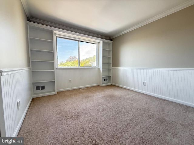 63 HILLCROFT WAY, Newtown, PA 18940