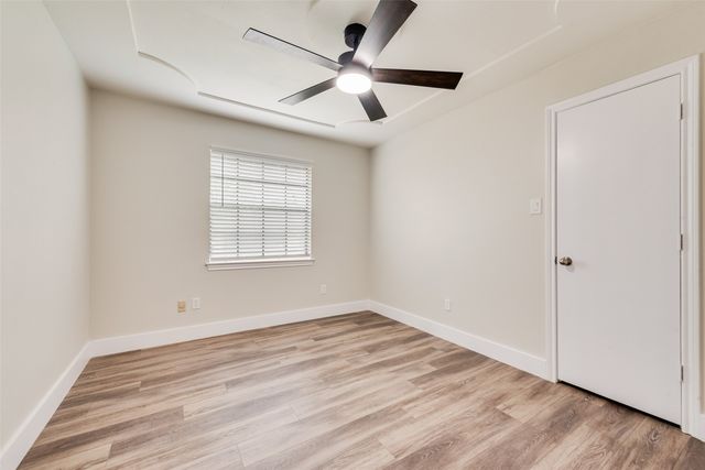 4801 Rock Ridge Court, Arlington, TX 76017