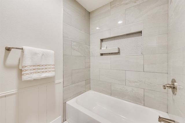 4801 Rock Ridge Court, Arlington, TX 76017